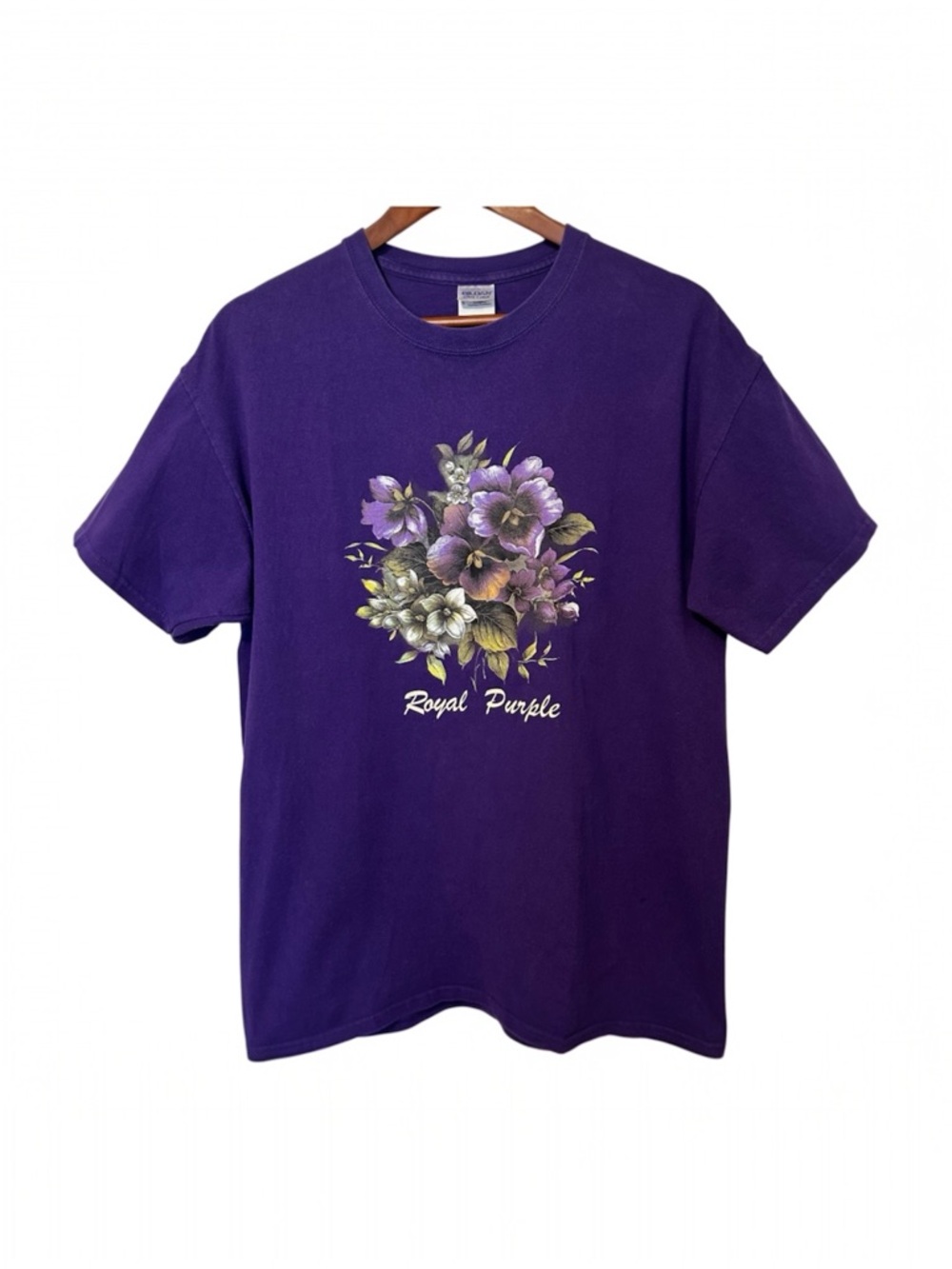Gildan Floral Royal Purple Graphic T-Shirt Pansies Flowers Unisex Size Large
